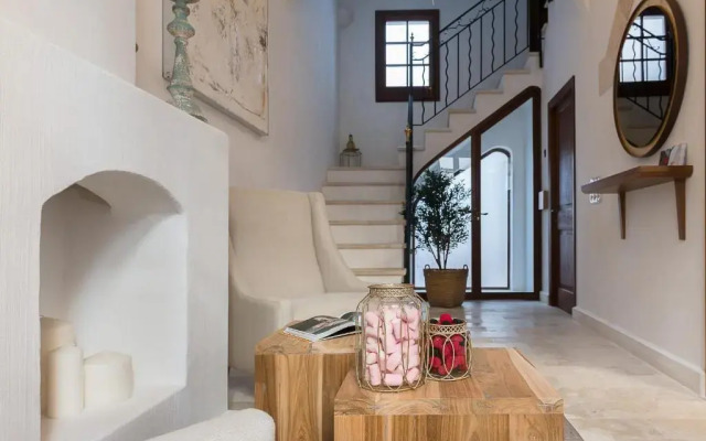 S'Hotelet d'es Born - Suites & SPA