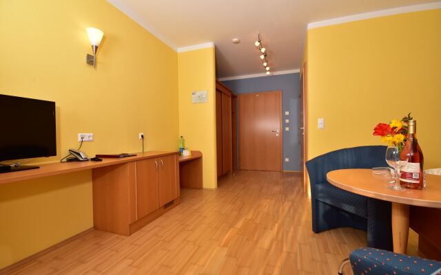 Golf & Therme Sonnenpension Hotel Garni