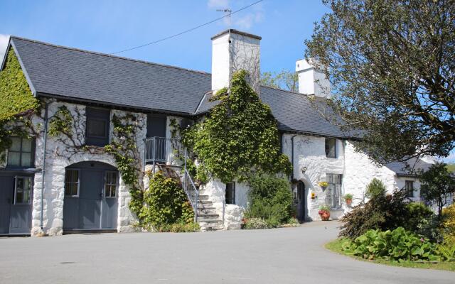 Dolgun Uchaf Guesthouse