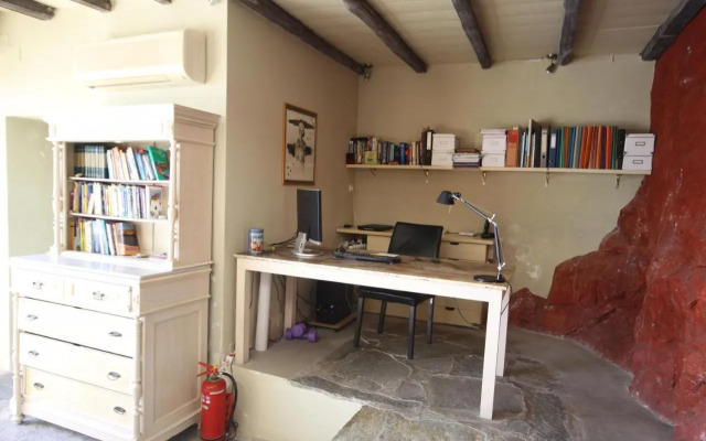 Apollonos Seafront Apartment