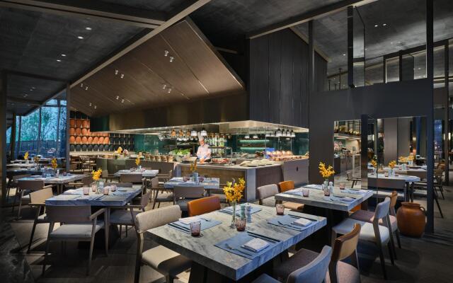 Crowne Plaza Qidong by IHG