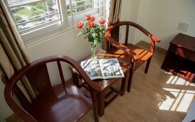 Little Beach Hotel Da Nang