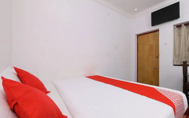 The Orient Hotel by OYO Rooms