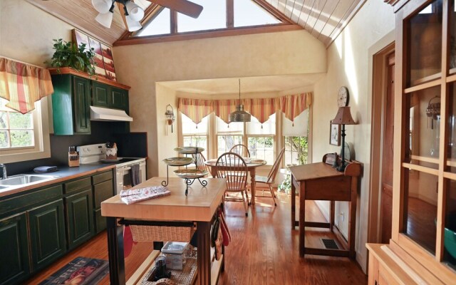 Czech 1 Bedroom Cabin by RedAwning