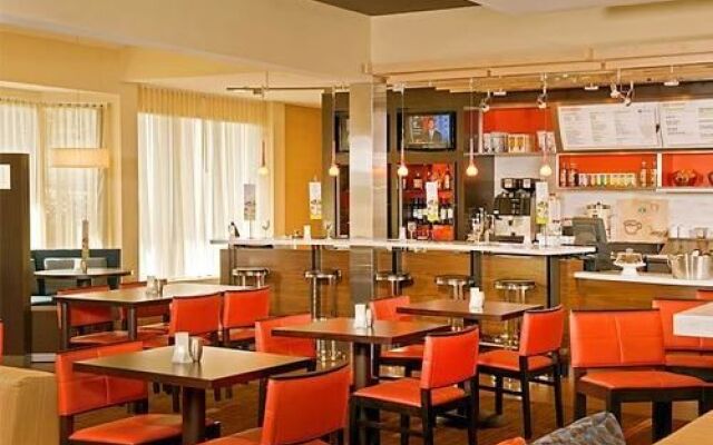 Courtyard Greensboro