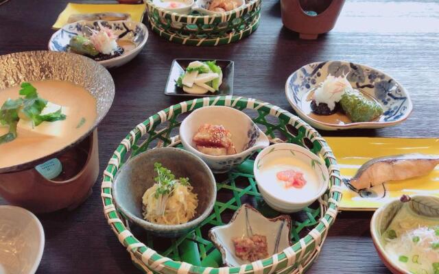 Nozawaonsen Azegamikan