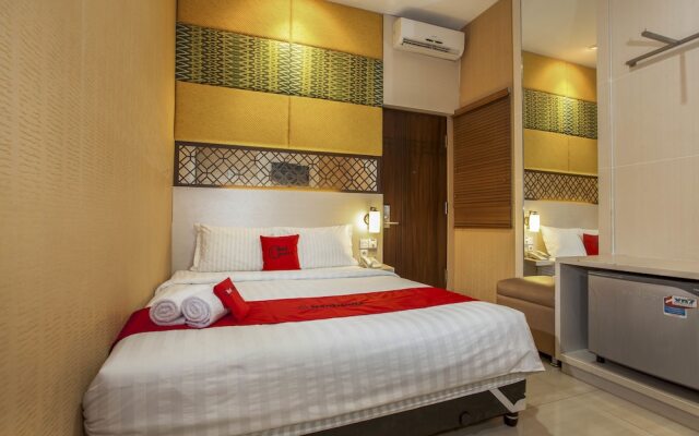 RedDoorz near Exit Toll Kota Satelit 2