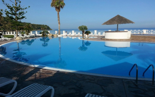 Cala Petrosa Resort
