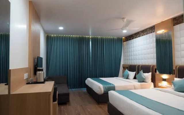 The Grand Astoria Somnath