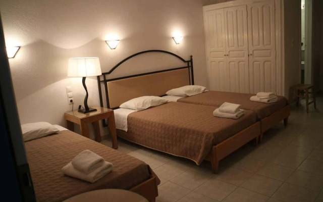 Petinaros Hotel