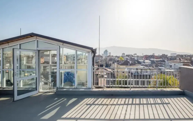 Marvellous Apt / Roof Top Terrace / 2BDR / 2BTH