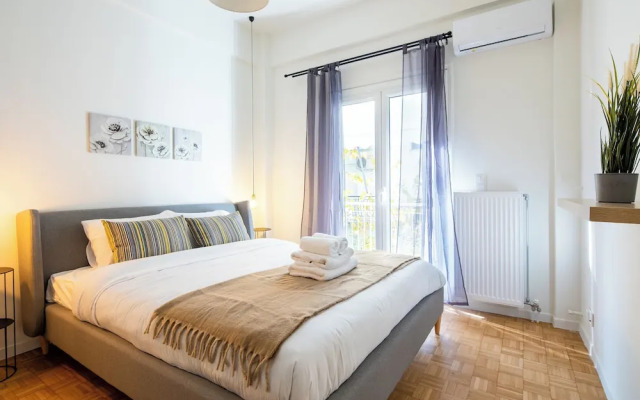Mystique 2-Bedroom Apartment in Athens
