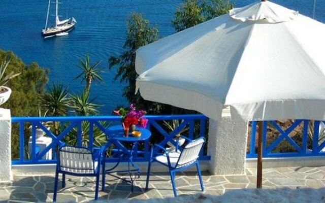 Pelagos Hotel - Apartments