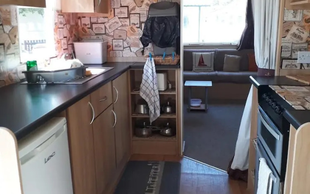 Immaculate 3-bedroom Caravan on Combe Haven