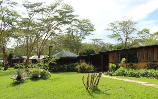 Ole Itiko Cottages