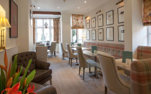 The Five Arrows Hotel