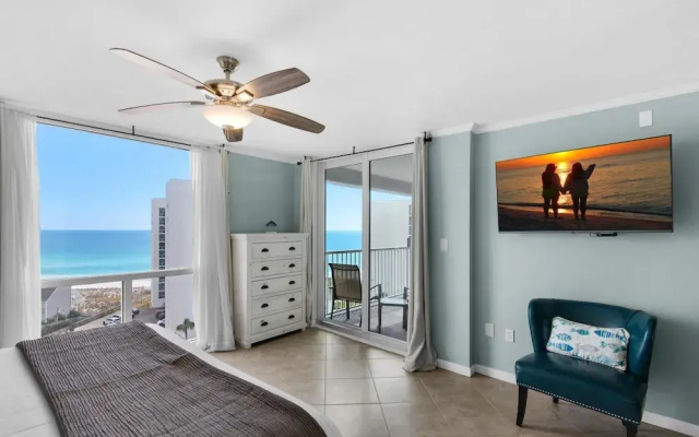 Shoreline Towers 3104 by RealJoy Vacations