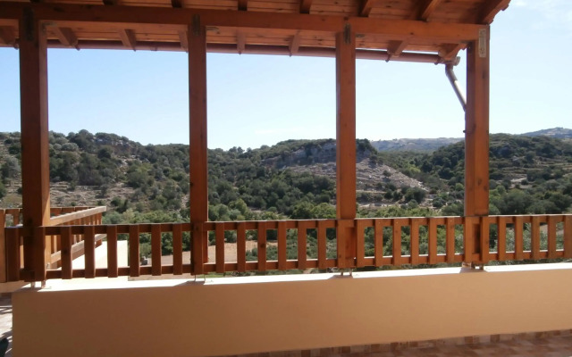 Stratos Villas