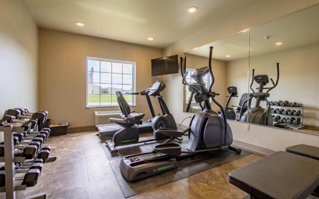 Cobblestone Hotel & Suites - Orrville