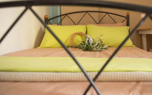 Eva's Sweet Home in the city center