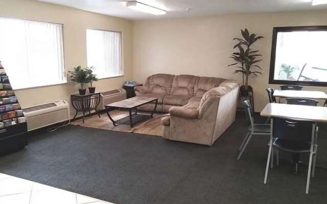 Economy Inn
