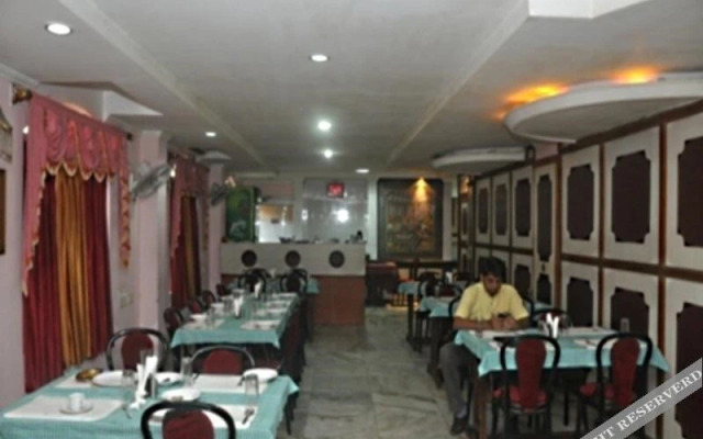 Hotel Sambit Palace
