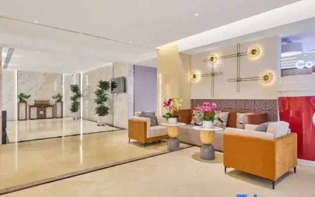 Jinjiang Hotel (Xianghe Jiqiren Xiaozhen)
