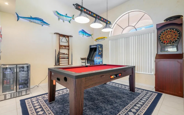 Luxury Long Waterview w Pool-kayaks-clubs-bikes