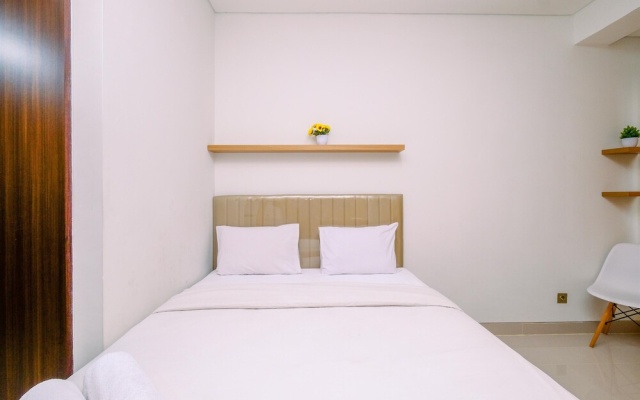 Minimalist And Comfort Living Studio At Transpark Cibubur Apartment – Guest Rooms – Depok