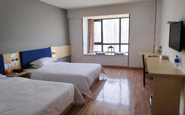 7 Days Inn Chengdu Chengyu Flyover Metro Station Branch – Guest Rooms – Chengdu