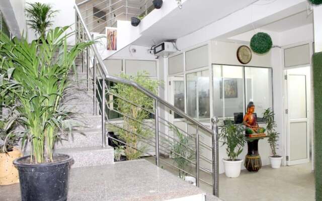 Hotel Noida Stay