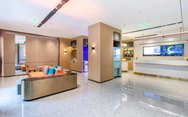 City Comfort Inn Hotel (Shangzhongshun Zhanggongqiao Gourmet Street)