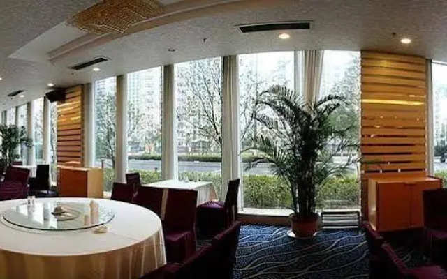 voco Lianyungang Haizhou Bay by IHG