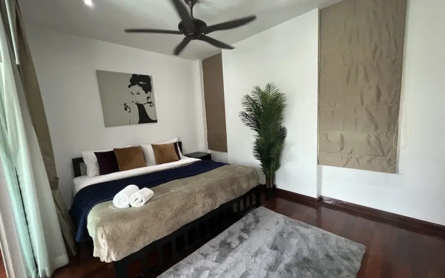 PARADISE Pool Villa Pattaya in Tropicana Village