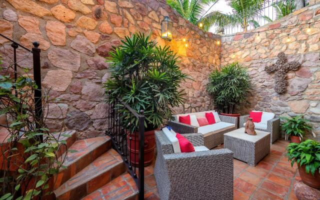 Villa Lola - an Adults Only Bed & Breakfast