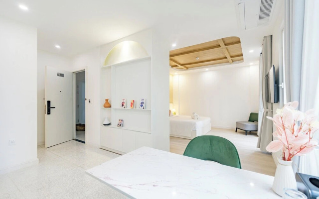 Hub Multi Hotel Phu Quoc