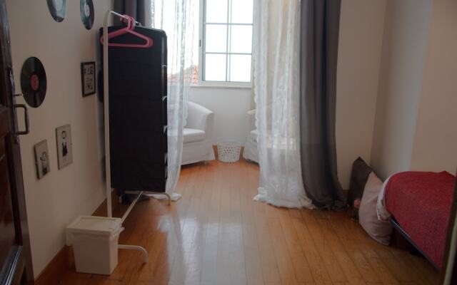 ALFAMA 3B - Balby's Bed&Breakfast