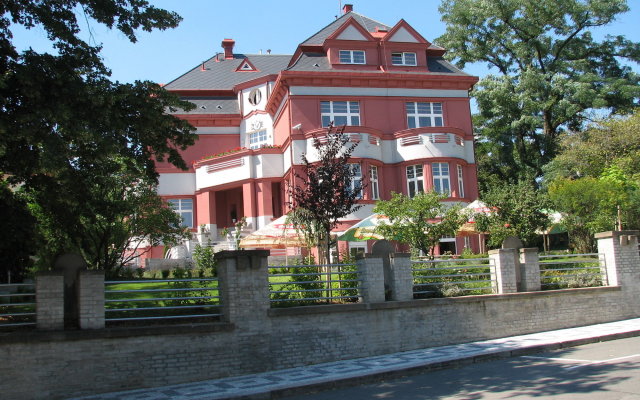 Hotel Villa