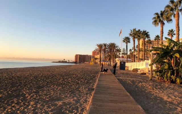 Luxury beachfront apartment in Benalmadena Costa