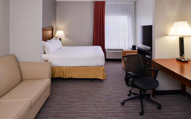 Holiday Inn Express Hotel & Suites North Little Rock