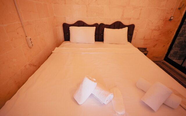 Serif Pasa Konaklari