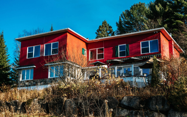 Auberge Lac du Pin Rouge