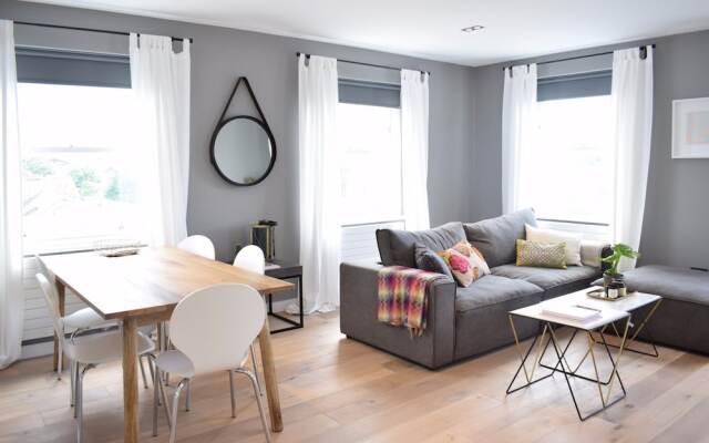 2 Bedroom Flat in Notting Hill