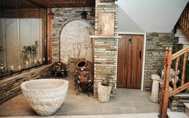 Elysso Hotel