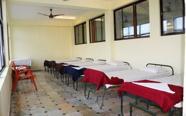 Siva Sakthi Hotel A Unit Of Ammayi Hotel
