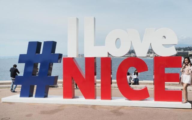 2 Bedroom Apartment Old Town Centre