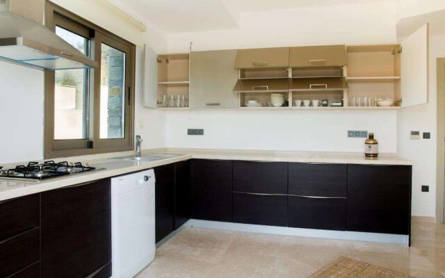 Green Park Villas by Important Group Travel