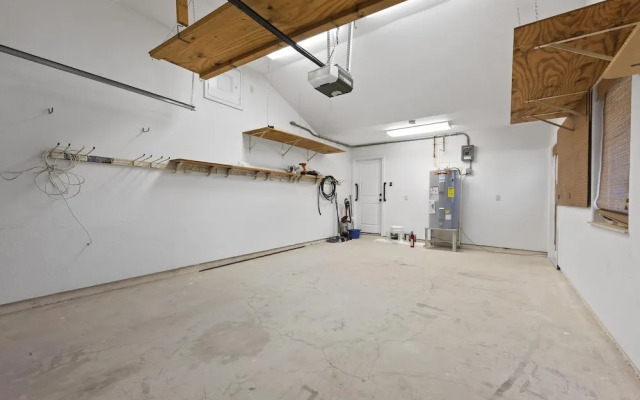 Latitude Adjustment Ami 3 Bedroom Home