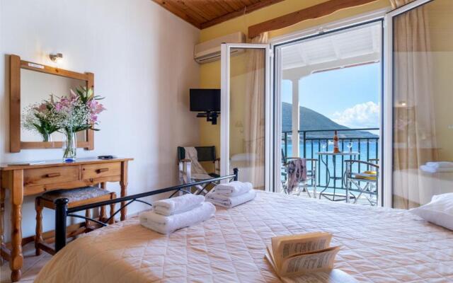 Apostolos Apartment 4