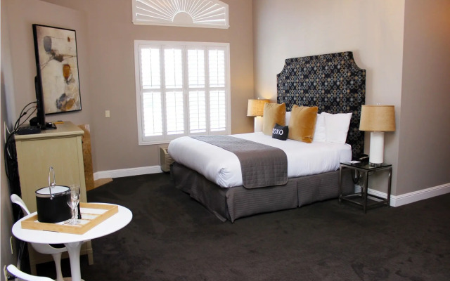 Bel Abri Napa Valley Inn